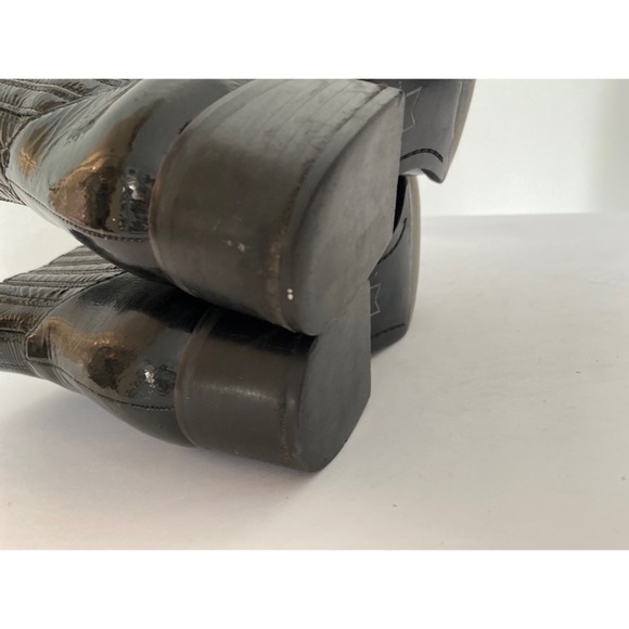 Marc Fisher Boots Patent Leather Black Chelsea Ankle Yommi Pointed Toe Size 7. - Picture 6 of 10